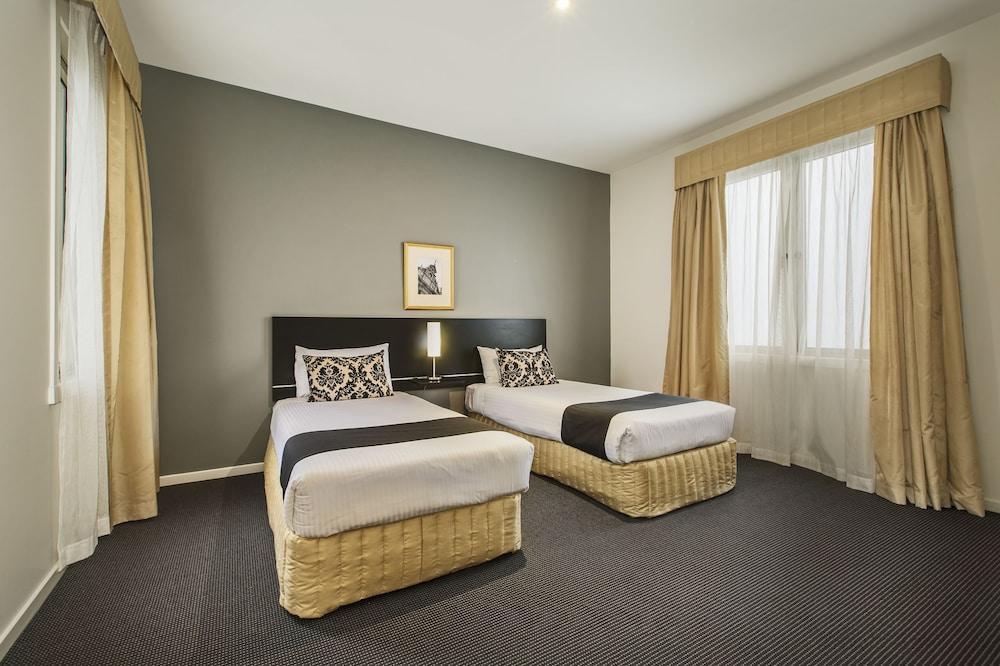 Quest Prahran Aparthotel Melbourne Exterior photo