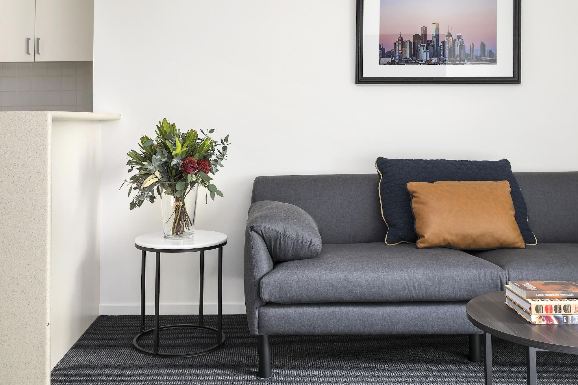 Quest Prahran Aparthotel Melbourne Exterior photo