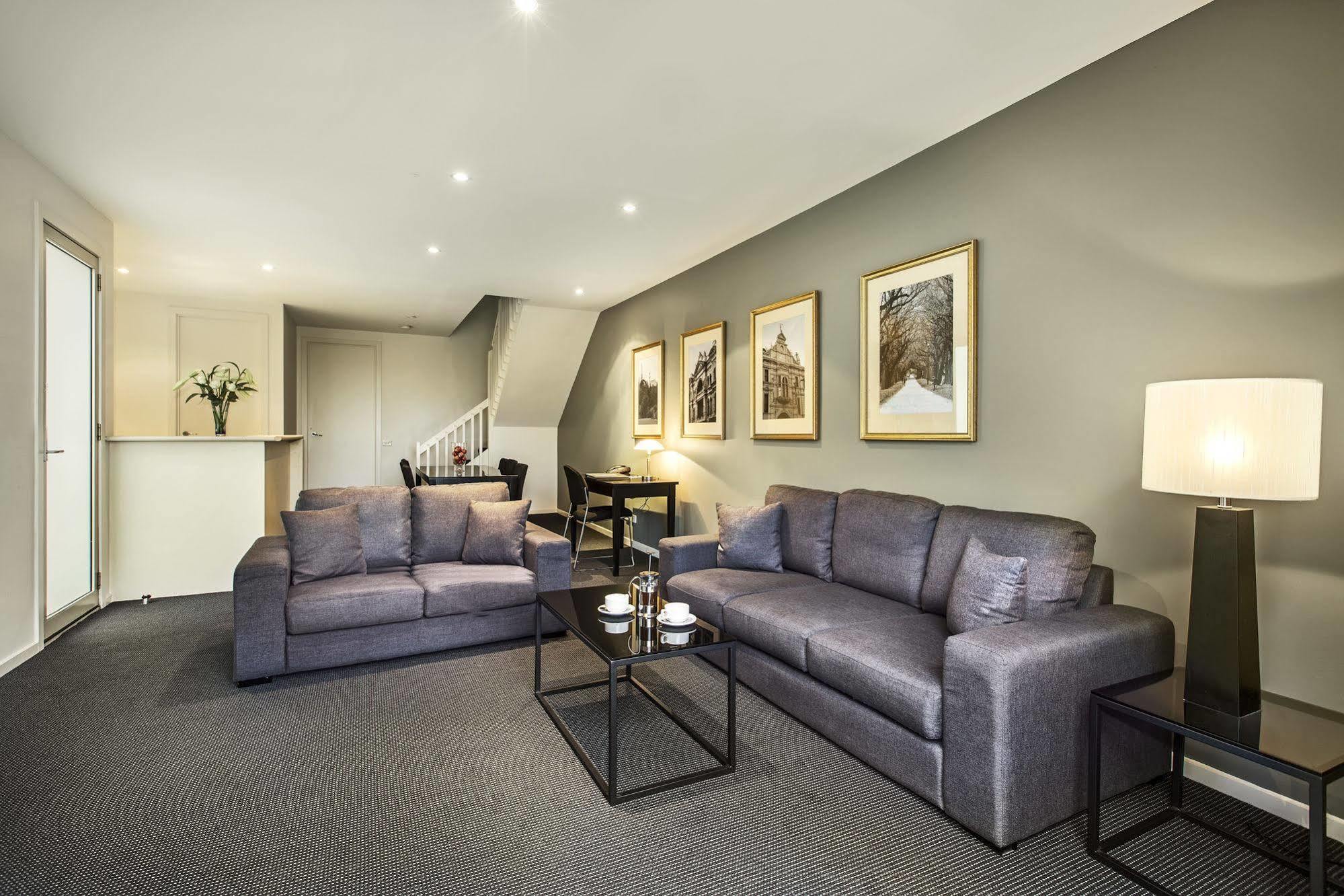 Quest Prahran Aparthotel Melbourne Exterior photo